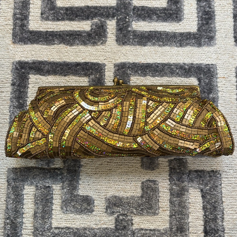 Moyna gold sequined evening bag - Picture 2 of 3